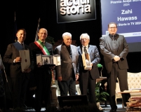 139-Hawass-premiato-dal-Sindaco-Ass.-Gallizzi-e-Nicola-De-Angelis